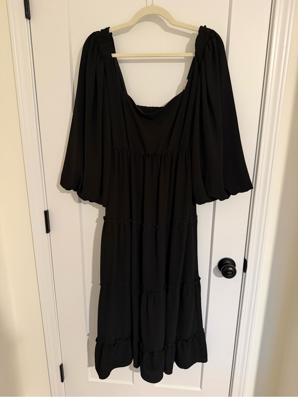 Show Me Your Mumu Black Tiered Puff-Sleeve Midi Dress